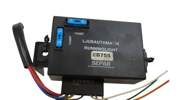 Jeep Grand Cherokee (WK) Light module LCM EB755