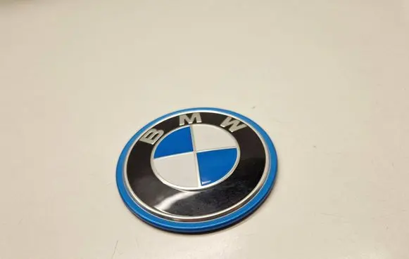 BMW 2 Active Tourer U06 Manufacturer badge logo/emblem 5A24570