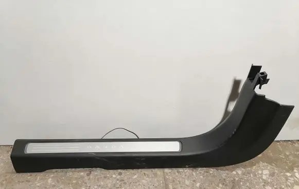 Volvo S90, V90 Front sill trim cover 31377616