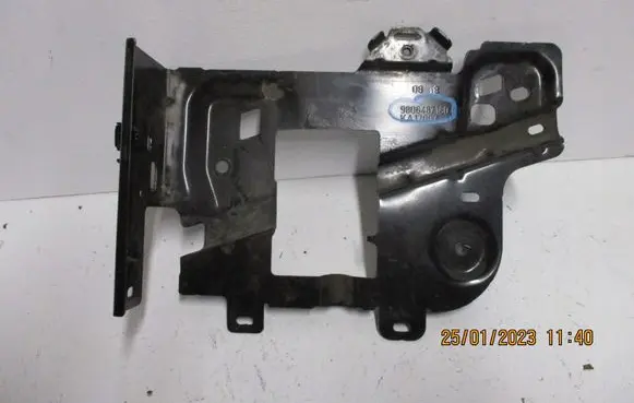 Citroen C3 Battery box tray 9806487180