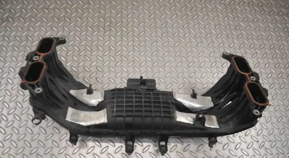 Nissan Qashqai Intake manifold 250161