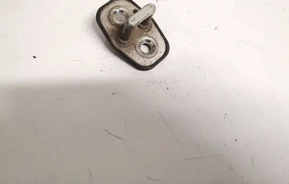 Peugeot 207 Rear door lock loop/hook striker 9655466380