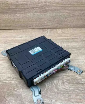 Mazda MPV Engine control unit/module ECU E2T88876H FS6S18881B FS6S