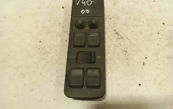 Volvo S40, V40 Electric window control switch 495431