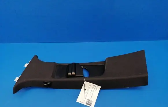 Mercedes-Benz E W212 (B) pillar trim (top) a2126900330