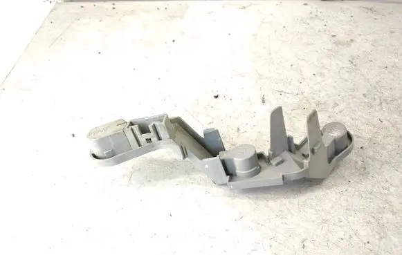 Toyota Avensis T250 Tail light bulb cover holder