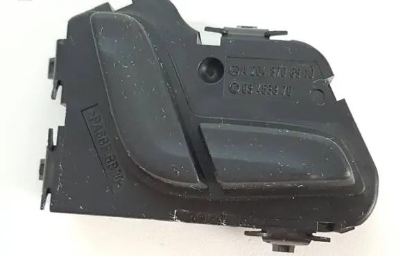 Mercedes-Benz C W204 Seat control switch A2048708910 03463870
