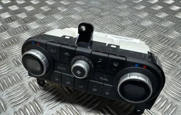Nissan Qashqai Climate control unit 27500BB50A C1921
