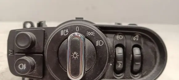 Mini Cooper Countryman F60 Light switch 9865860