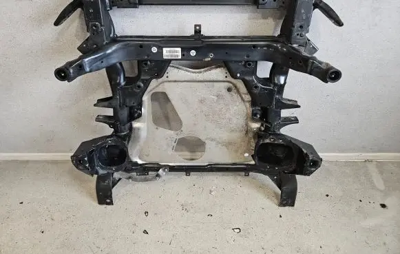 BMW X5 E70 Front subframe 6799718