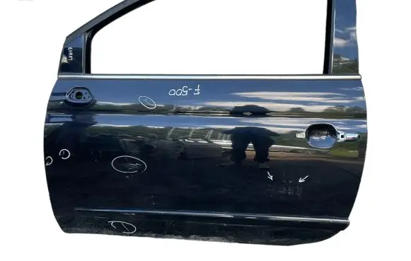 Fiat 500 Front door