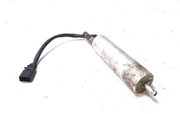 Audi Q5 SQ5 Fuel injection high pressure pump 8K0906095A