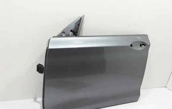 Door (2 Door Coupe)