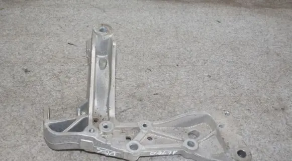 Seat Altea Other front suspension part 1K0199296E