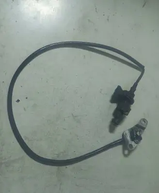 Opel Zafira B Camshaft position sensor 0281002213