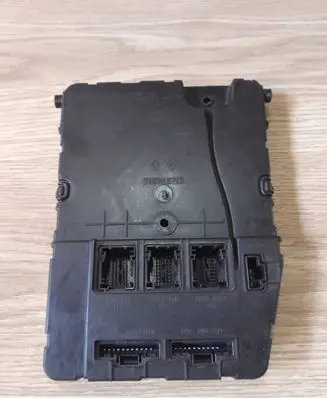 Renault Megane II Comfort/convenience module 8200309690