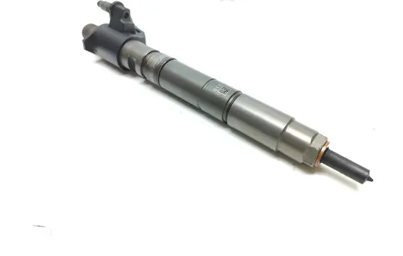 Volvo V40 Fuel injector 31303238 B445141 0445116046
