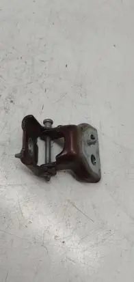 Peugeot 508 RXH Front door lower hinge 