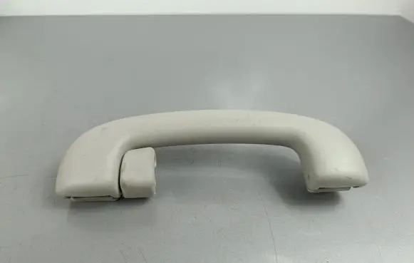 KIA Sorento Rear interior roof grab handle