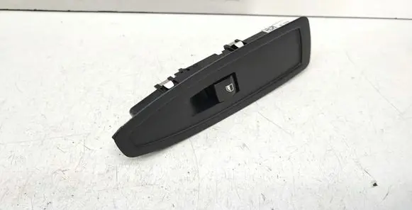 BMW 1 F20 F21 Electric window control switch 9208107
