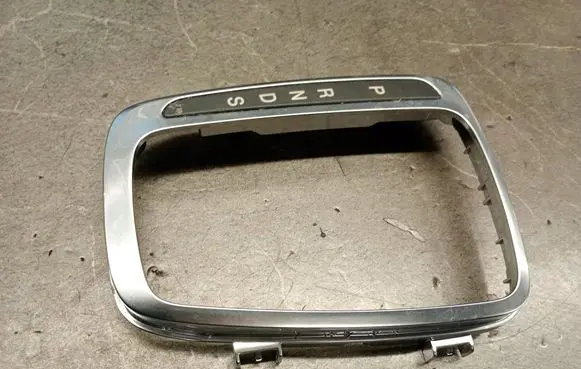 Ford S-MAX Gear shifter surround trim plastic