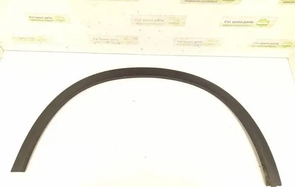 Mercedes-Benz GLC X253 C253 Front arch trim 2538850522 A2538850522