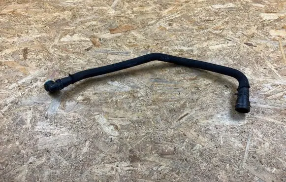 Land Rover Discovery 5 Engine coolant pipe/hose HPLA8D059AC PRZEWD