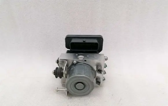 Porsche Cayman 982 ABS Pump 99135575521
