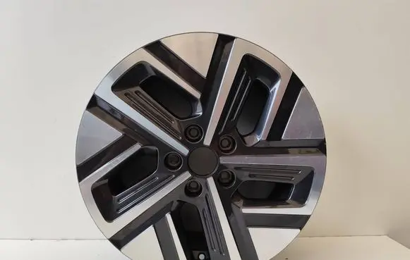 Hyundai Kona I R17 alloy rim 52910DD100