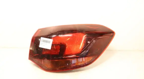 Opel Astra J Rear/tail lights 21031121353761A