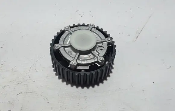 Renault Megane II Camshaft pulley/ VANOS 8200782671