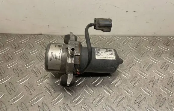 Volvo S60 Vacuum pump 31329920
