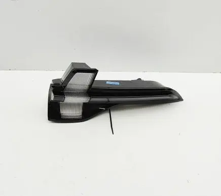 Ford Mustang Mach-E Tailgate rear/tail lights LJ8B13A602AE