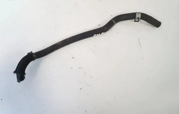 Toyota Avensis T220 Engine coolant pipe/hose