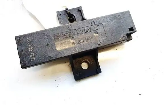 Audi A4 S4 B9 Antenna control unit 4M0907247 33542501