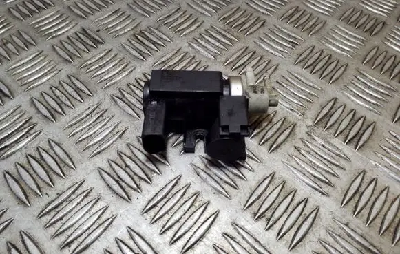 Volkswagen Crafter Turbo solenoid valve 8E0906627C 72290313