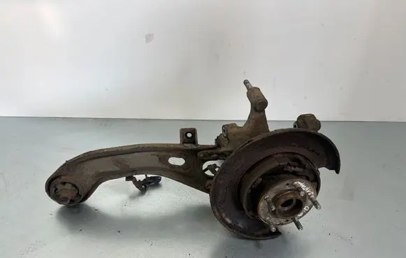 Hyundai Santa Fe Rear wheel hub