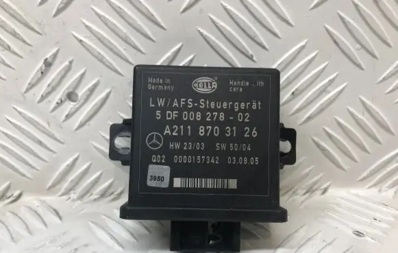 Mercedes-Benz E W211 Light module LCM A2118703126