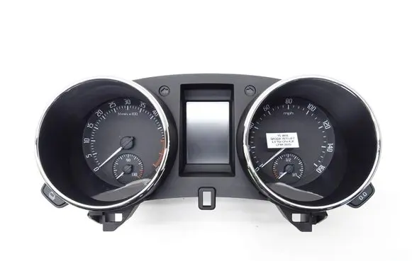 Skoda Yeti (5L) Speedometer (instrument cluster) 5L0920940P