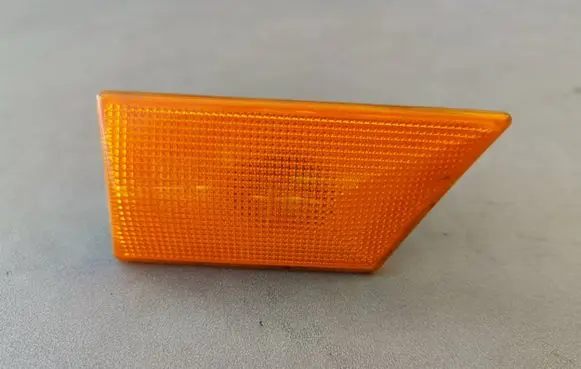Opel Vectra C Front fender indicator light 13101912