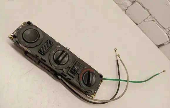 Mercedes-Benz Sprinter W901 W902 W903 W904 Climate control unit A0008306385KZ 5HB00805703 ZGS004017