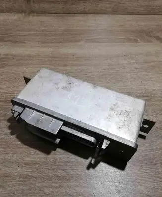 BMW 5 E34 ABS control unit/module 0265103047