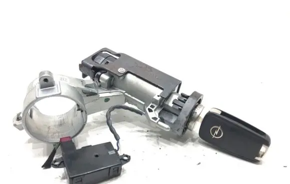Opel Corsa E Ignition lock 13496349