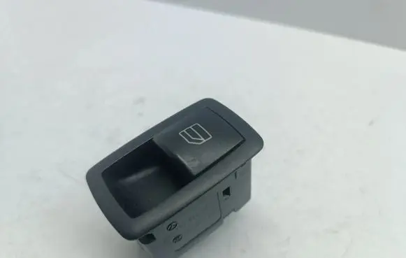 Mercedes-Benz A W169 Electric window control switch A2518200510 03128150