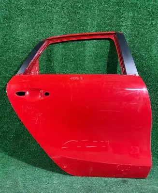 KIA Ceed Rear door
