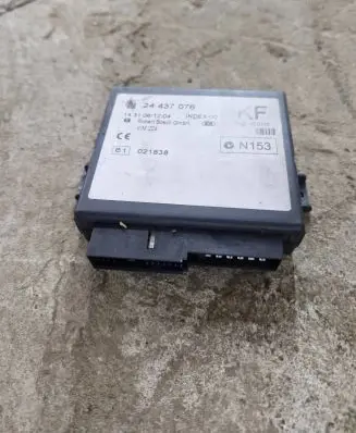 Opel Zafira A Comfort/convenience module 24437076 F005V00155 021838