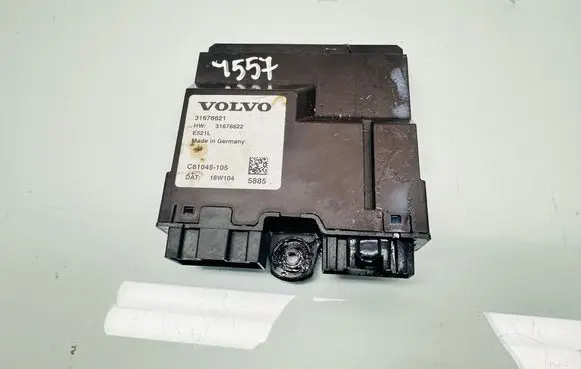 Volvo V90 Cross Country Tailgate/trunk control unit/module 31676621 C81045105 31676622