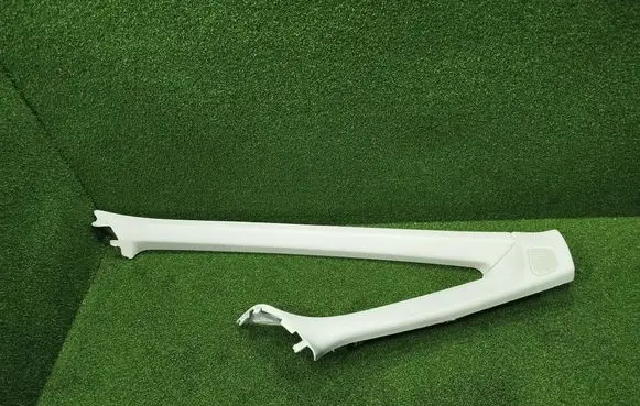 Renault Espace V (RFC) Other sill/pillar trim element 156080291