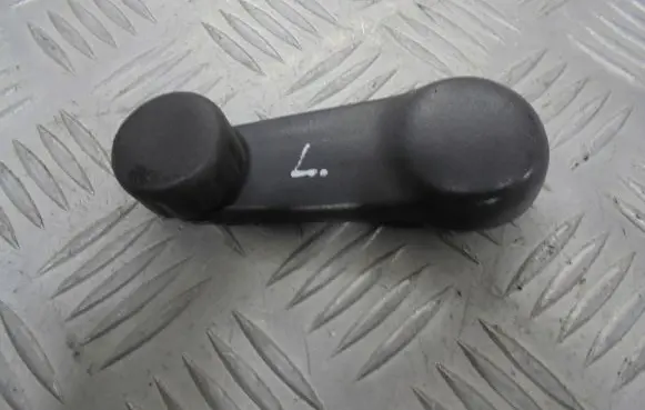 Opel Monterey Front door window winding handle 