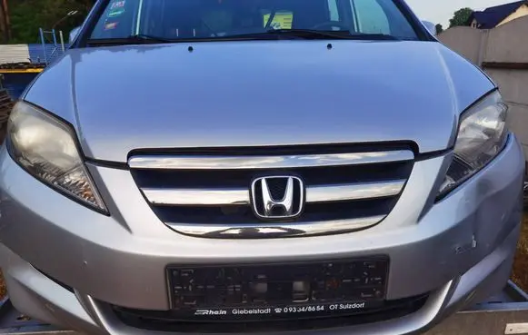 Honda FR-V Front bumper